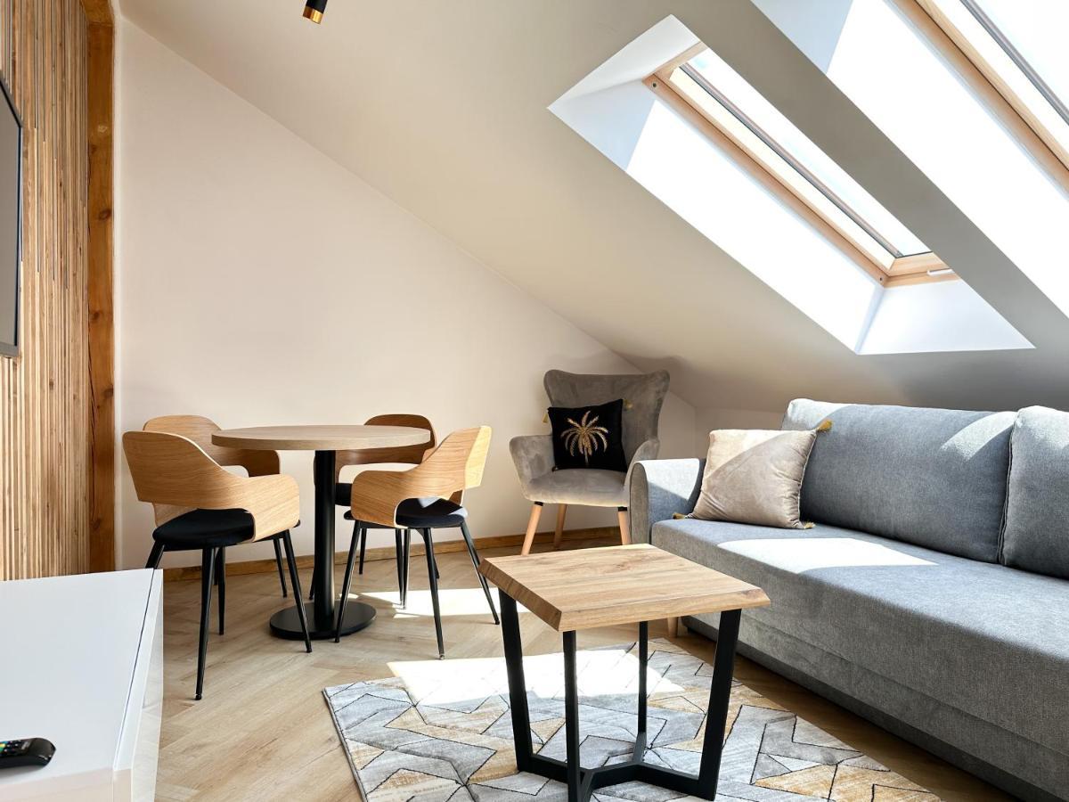 Dmk Oak Studio Near Warsaw-Modlin Airport Nowy Dwor Mazowiecki Luaran gambar