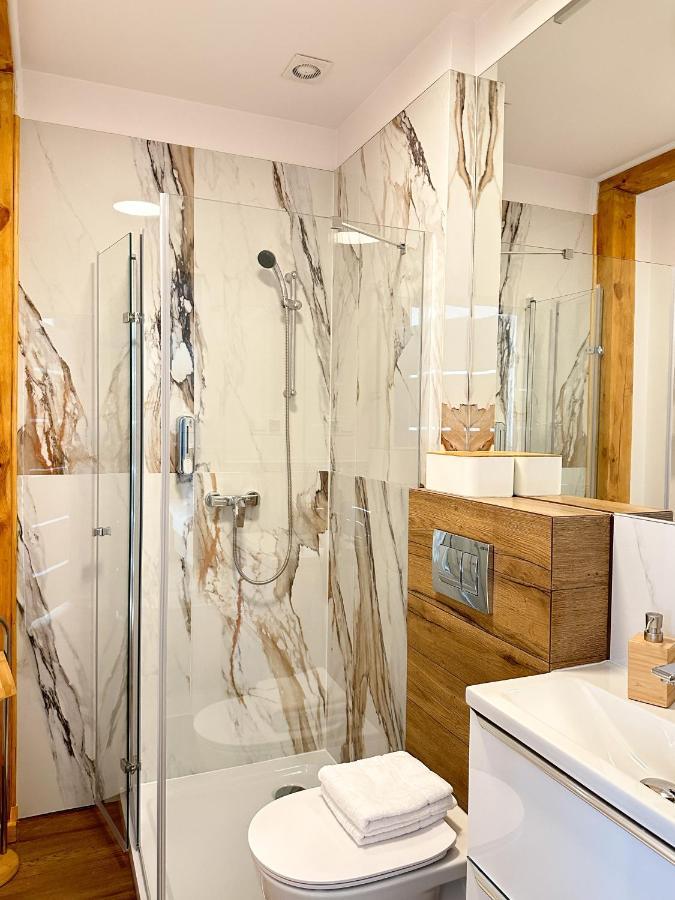 Dmk Oak Studio Near Warsaw-Modlin Airport Nowy Dwor Mazowiecki Luaran gambar